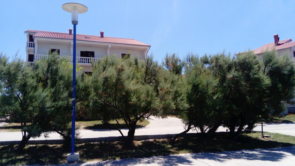 Apartments Branko Нин Экстерьер фото